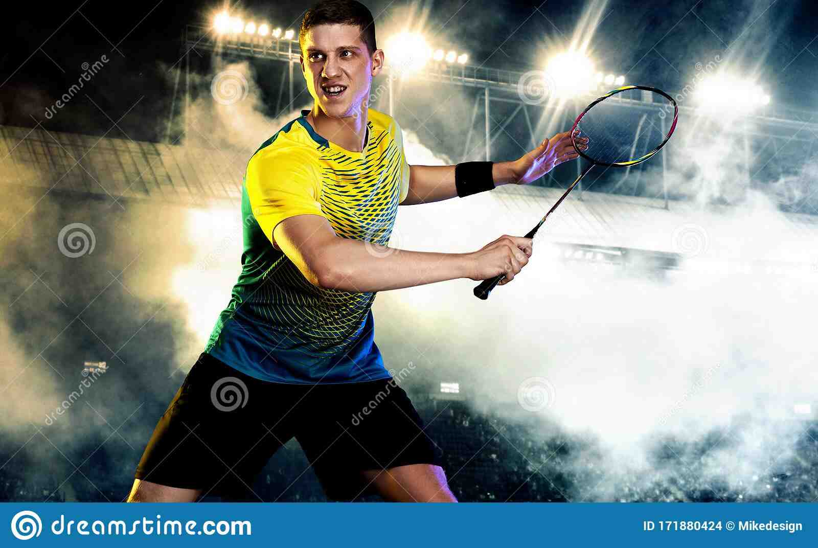 Comment porter une raquette de badminton ?