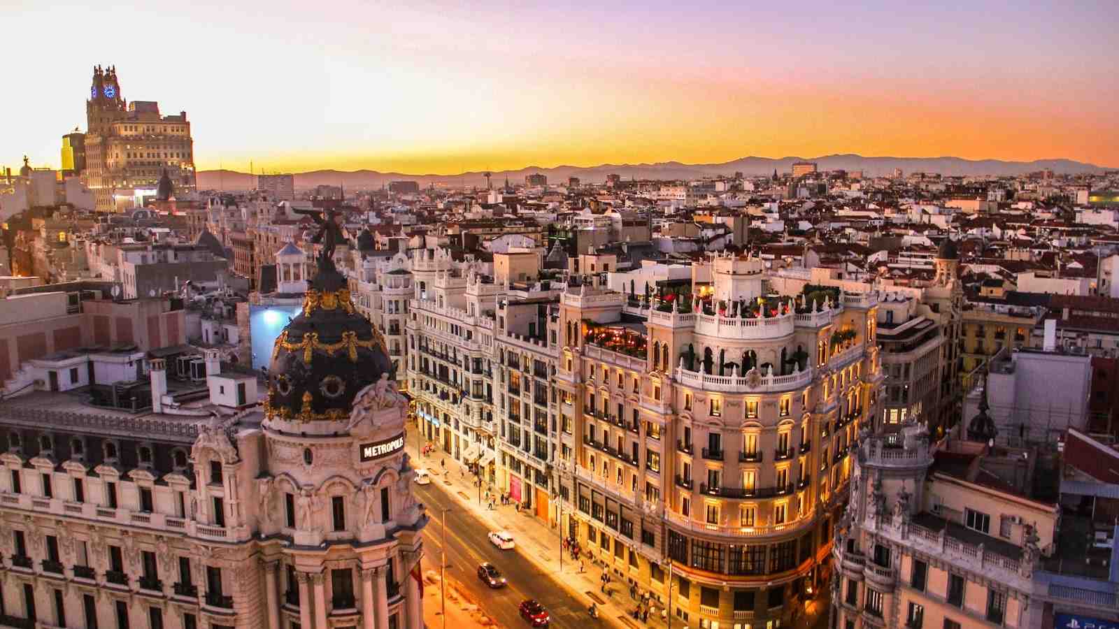Quelle est la 3e ville d'Espagne ?